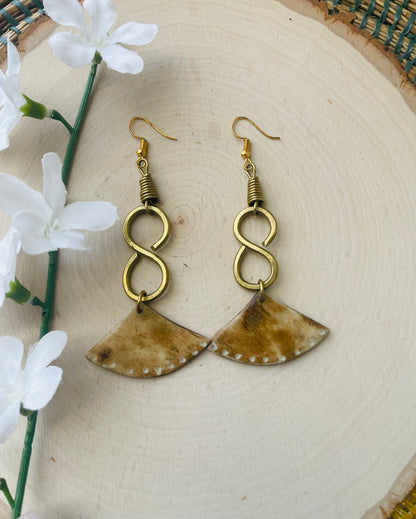 Enzi Earrings