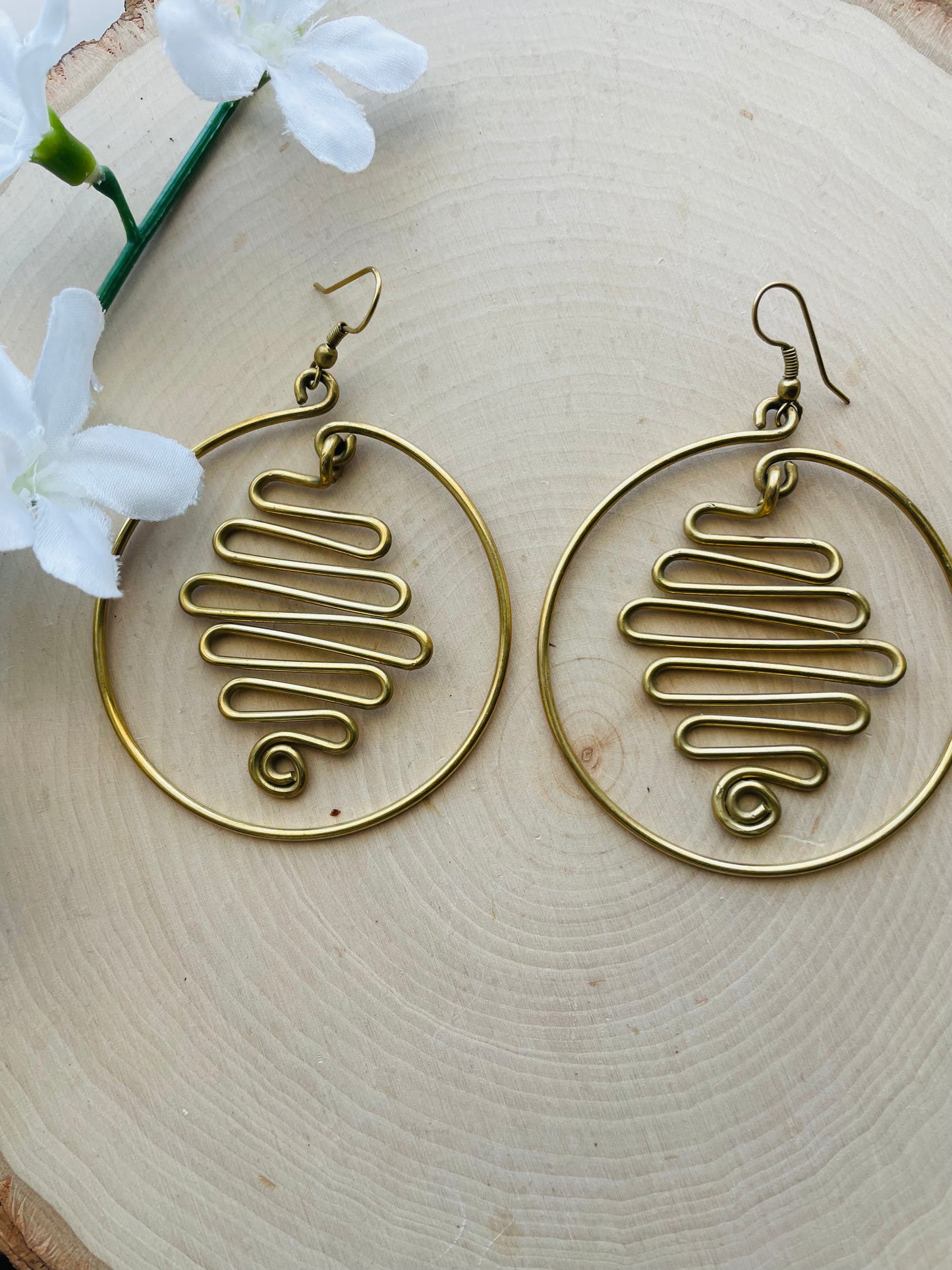 Regal Golden Hoops