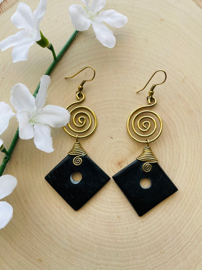 The Golden Ratio Black Earrings
