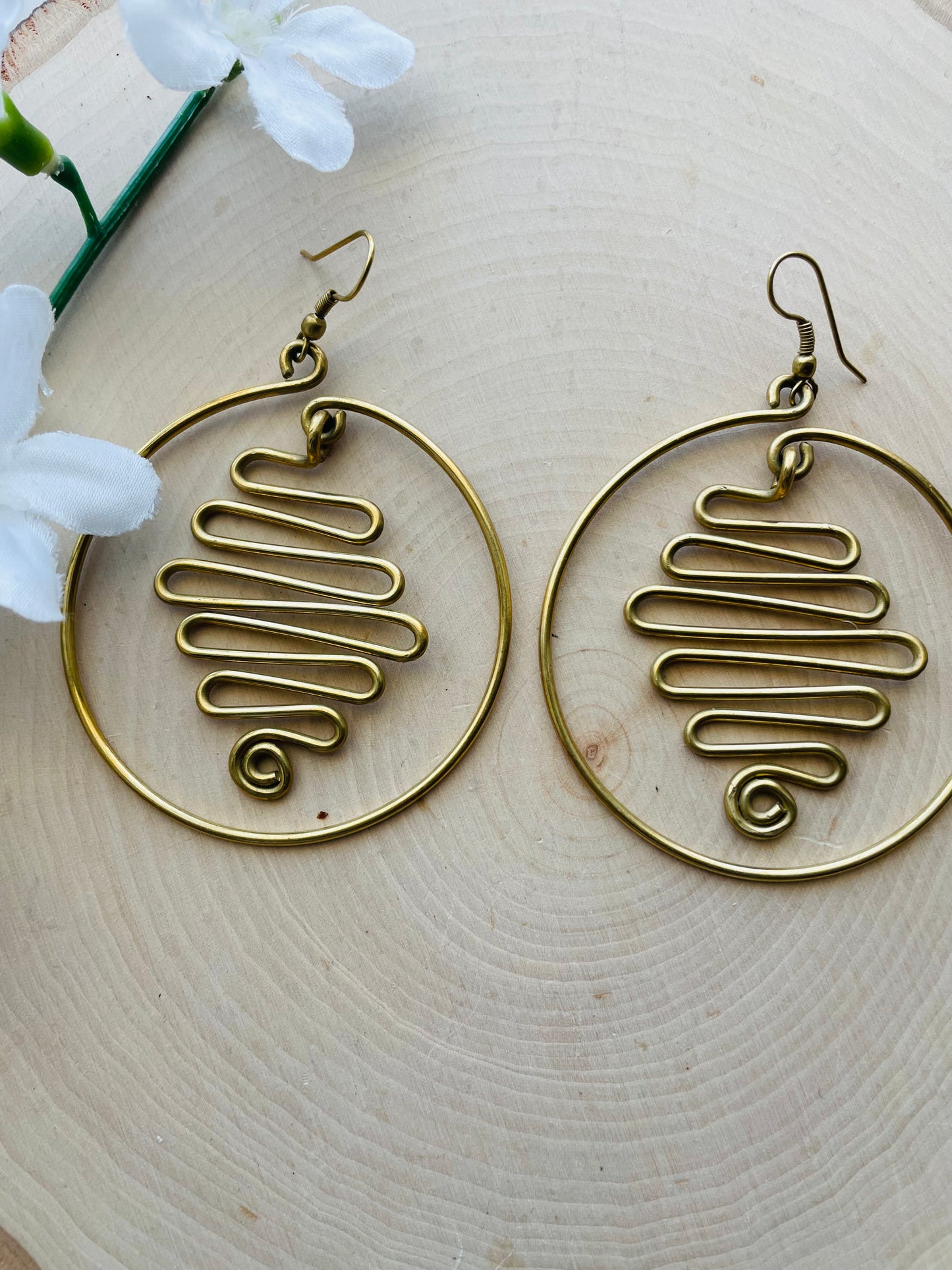 Regal Golden Hoops