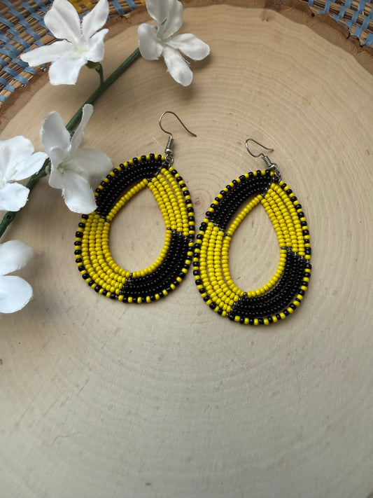 Black and yellow beaded earrings - clearance