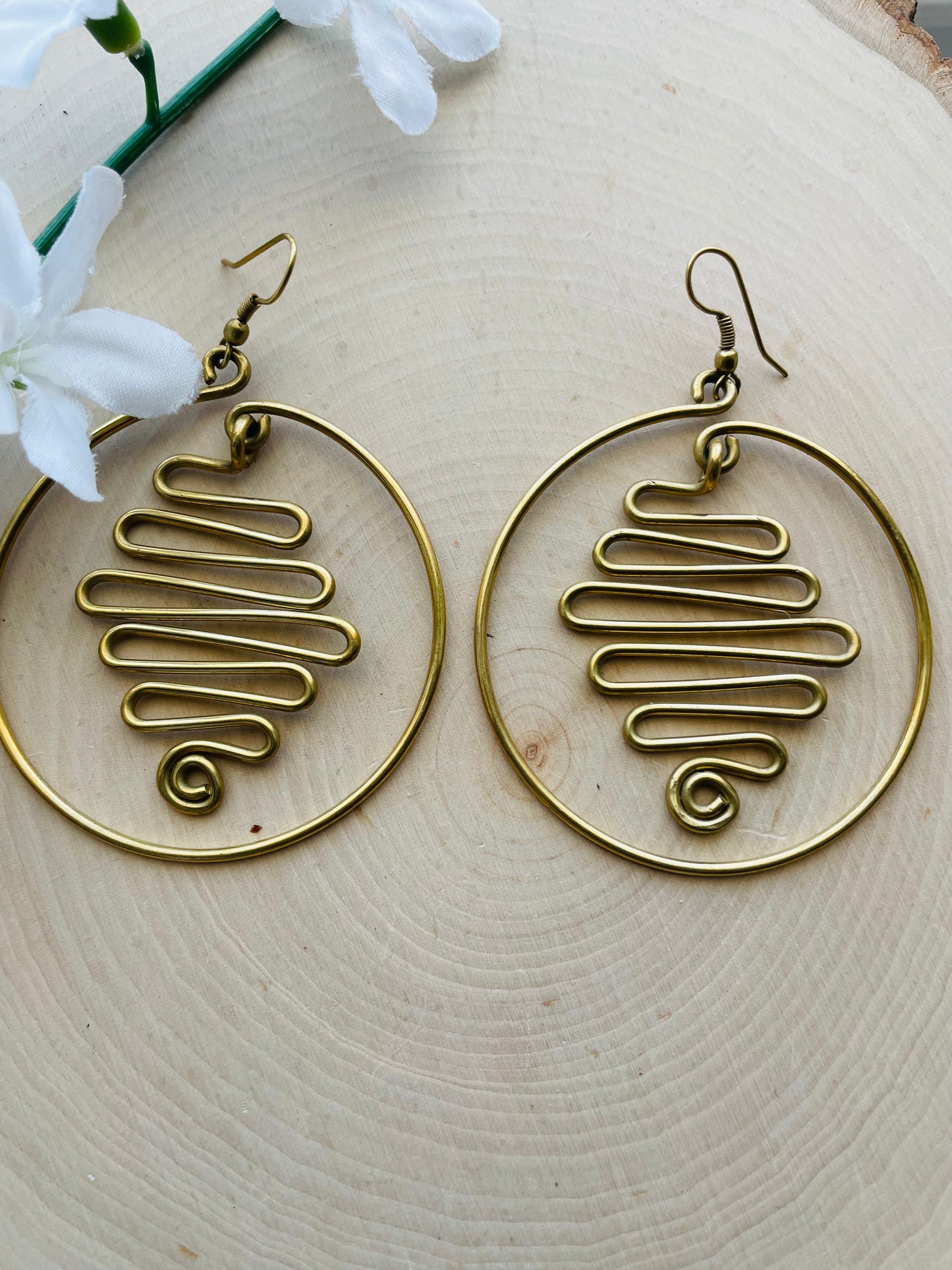 Regal Golden Hoops