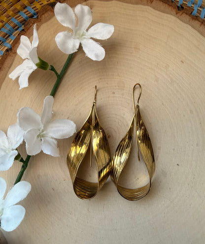 Willow Earrings- clearance