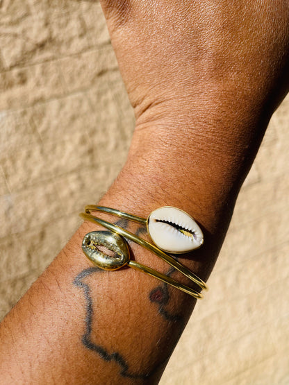 Two Toned Double Cowrie  Brass 3/4 Bracelet