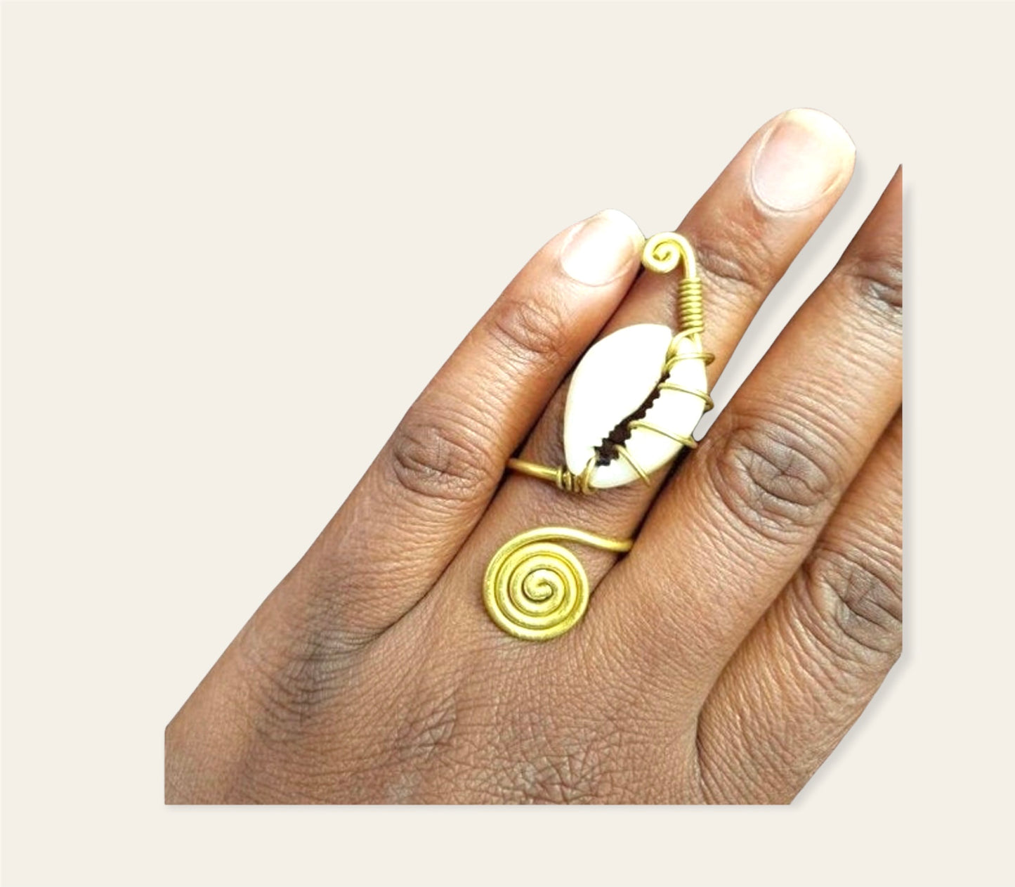 Nubia Ring (Gold and Aluminum colors available)