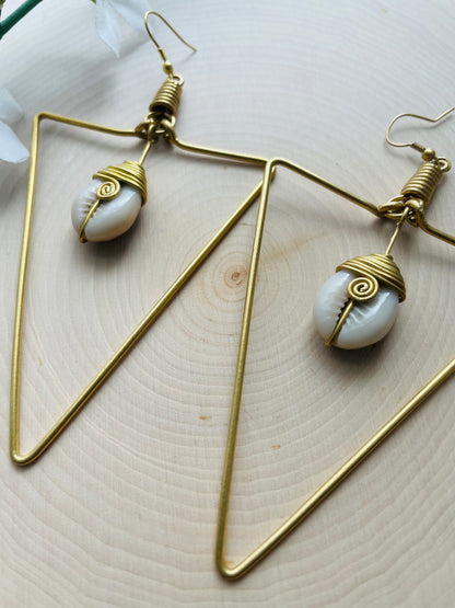 Giza Cowrie Earrings