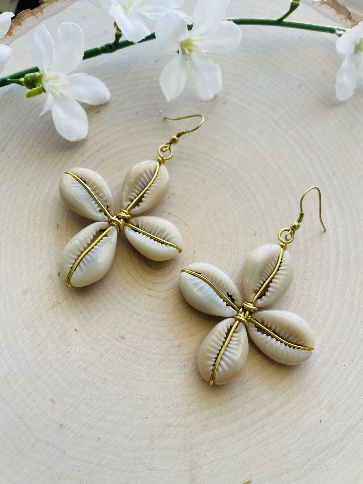 Cowrie Clover Earrings